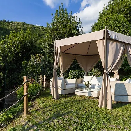 Alojamento de Acomodação e Pequeno-almoço La & Lake Como
