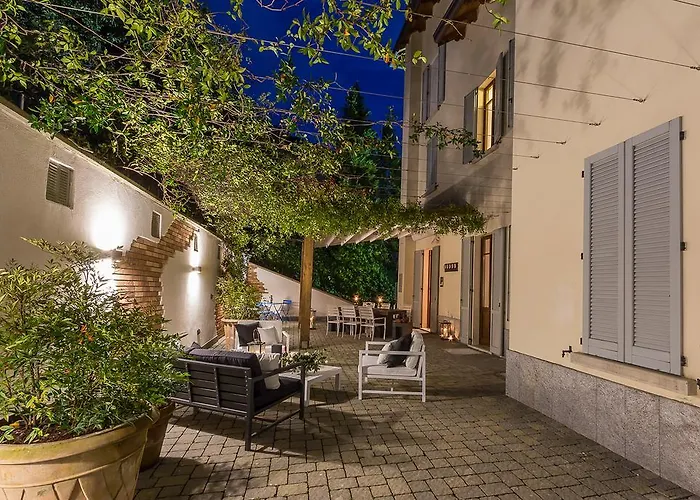 La & 3* Lake Como