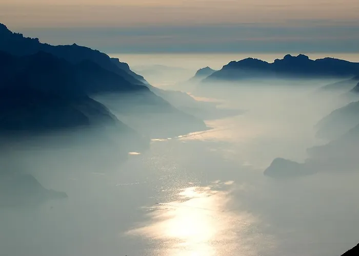 Alojamento de Acomodação e Pequeno-almoço La & Lake Como