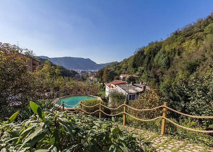 Alojamento de Acomodação e Pequeno-almoço La & Lake Como
