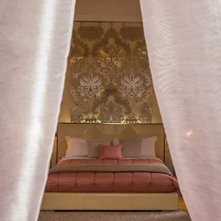 La & Bed & Breakfast