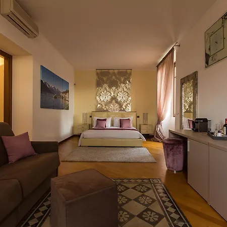 La & Bed & Breakfast Lake Como