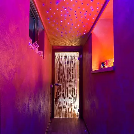 La & Bed & Breakfast