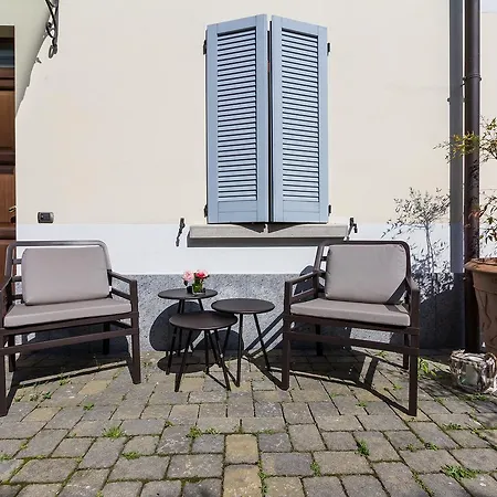 Bed & Breakfast La & Lake Como